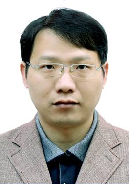 http://vsb.huat.edu.cn:8080/_mediafile/clxy/2014/12/16/2gjgjykxhv.jpg